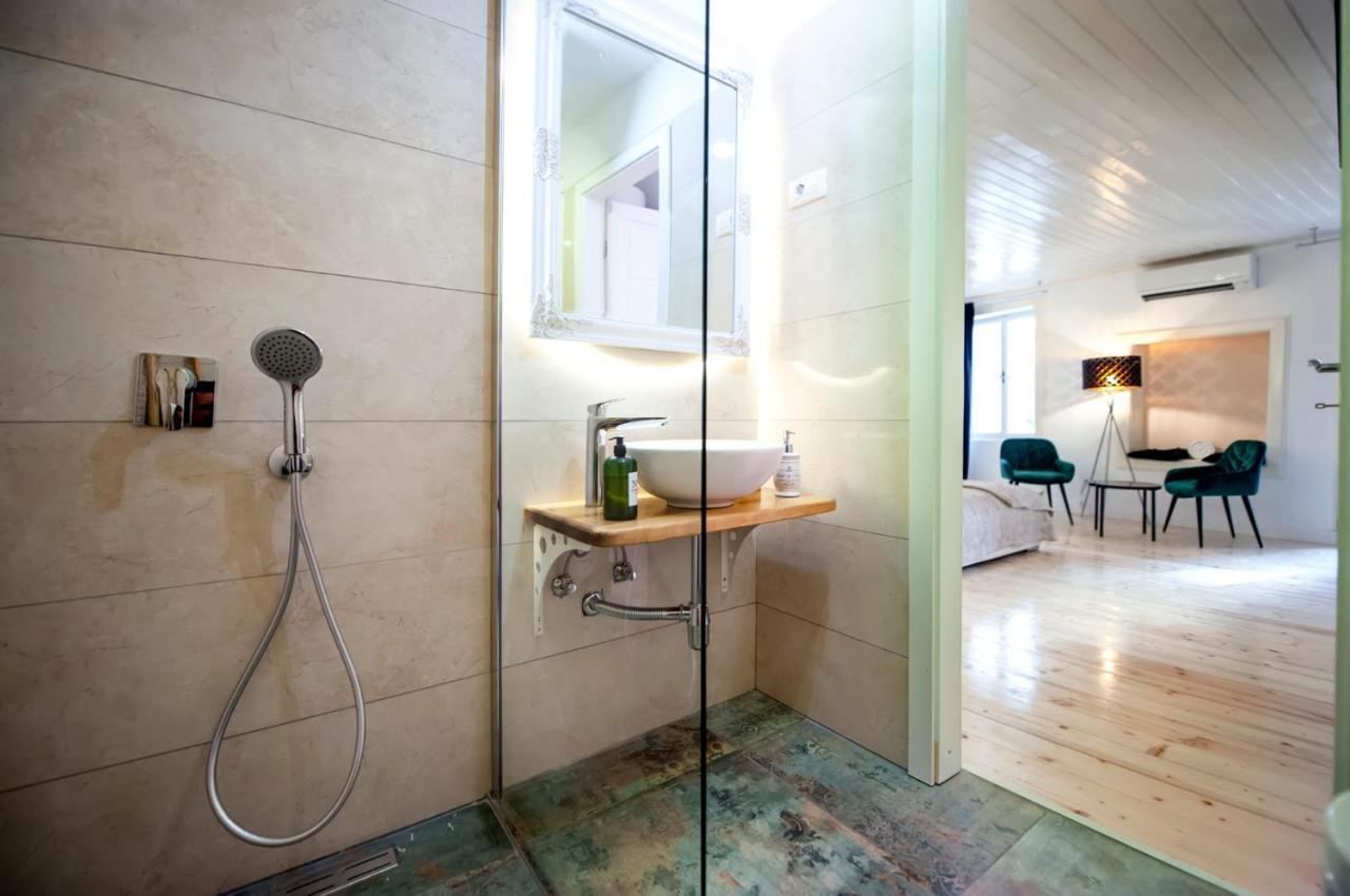 Casanoa Old Town Rovinj Apartment Exteriör bild