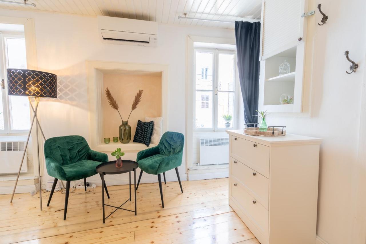 Casanoa Old Town Rovinj Apartment Exteriör bild